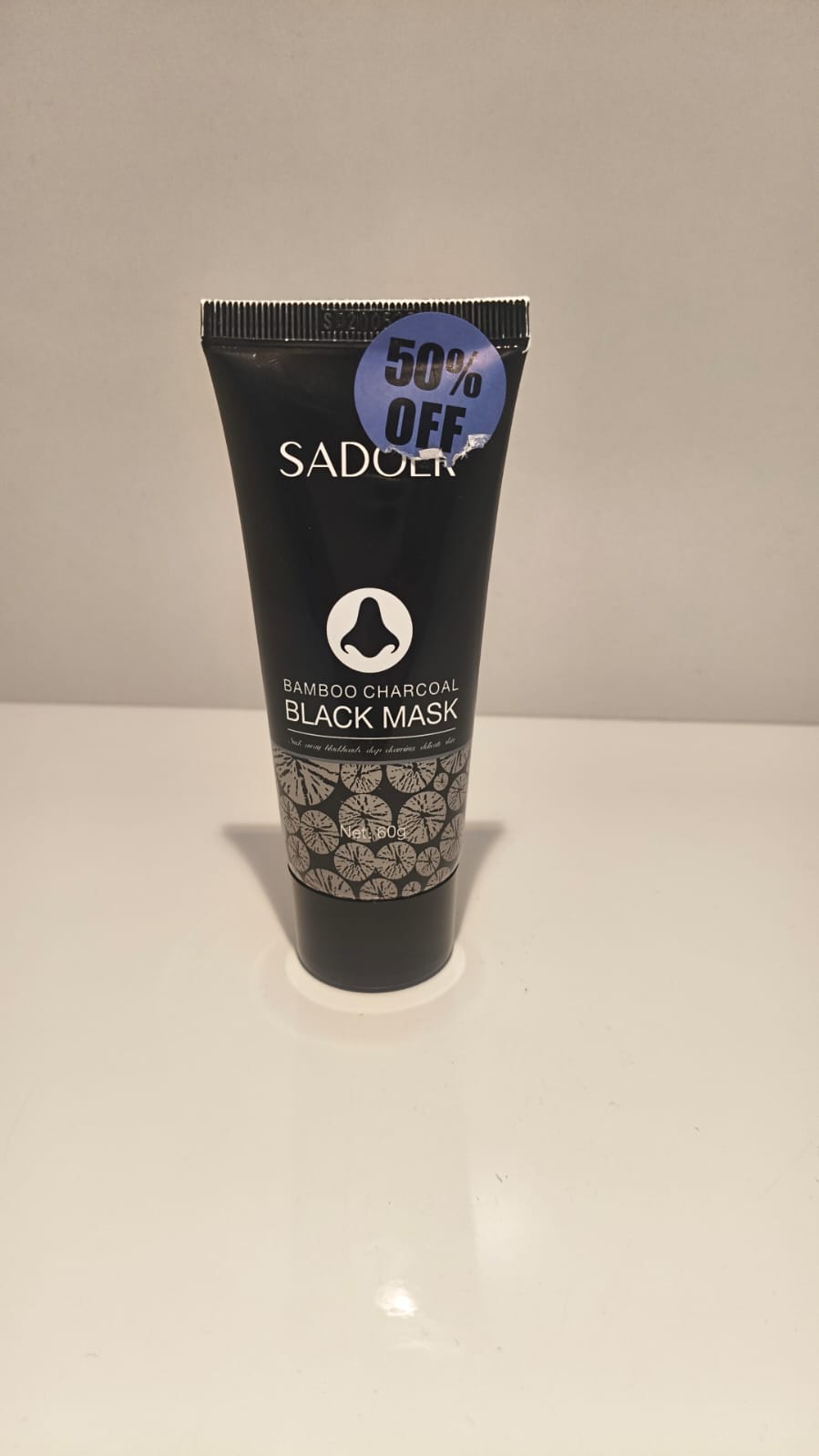 Sadoer Bamboo Charcoal Blackhead Removal Peel-Off Mask for Deep Pore Cleansing & Smooth Skin (60g / 2.11 oz)