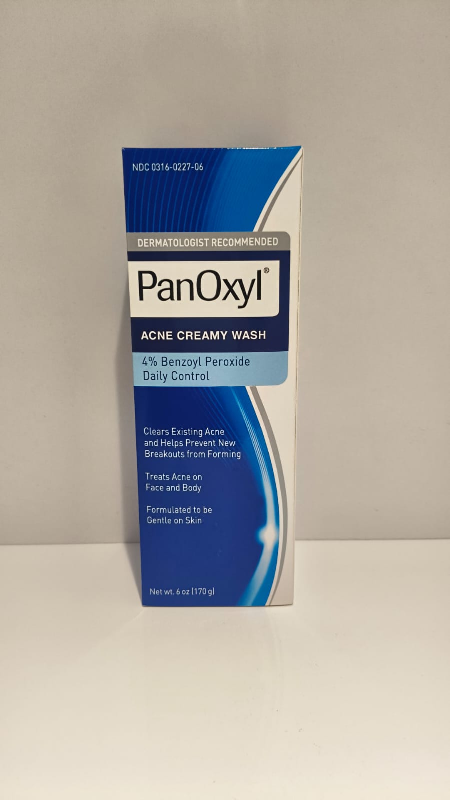 PanOxyl Acne Creamy Wash 4% Benzoyl Peroxide Daily Control – Face & Body Cleanser